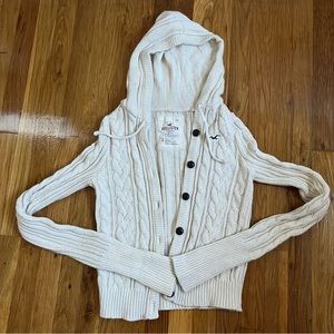 Hollister cable knit sweater